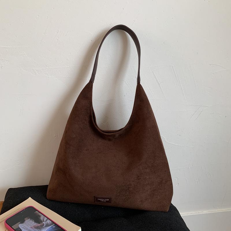 Retro big bag women's 2025 new autumn and winter shoulder bag, premium texture commuting large capacity tote bag