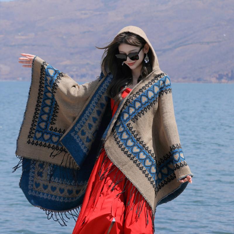 Yunnan Dali Ethnic Style Women's Warm Hooded Scarf Cloak