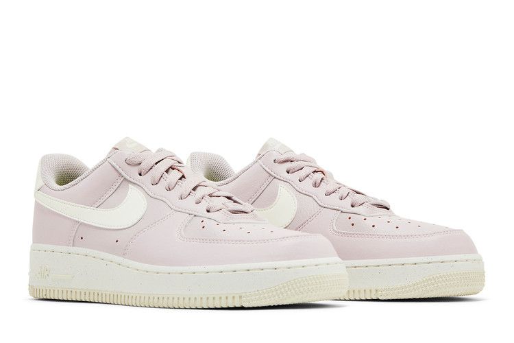 Women's Sneakers Nike Air Force 1 Low '07 SE Next Nature Platinum Violet Coconut Milk (Women's)