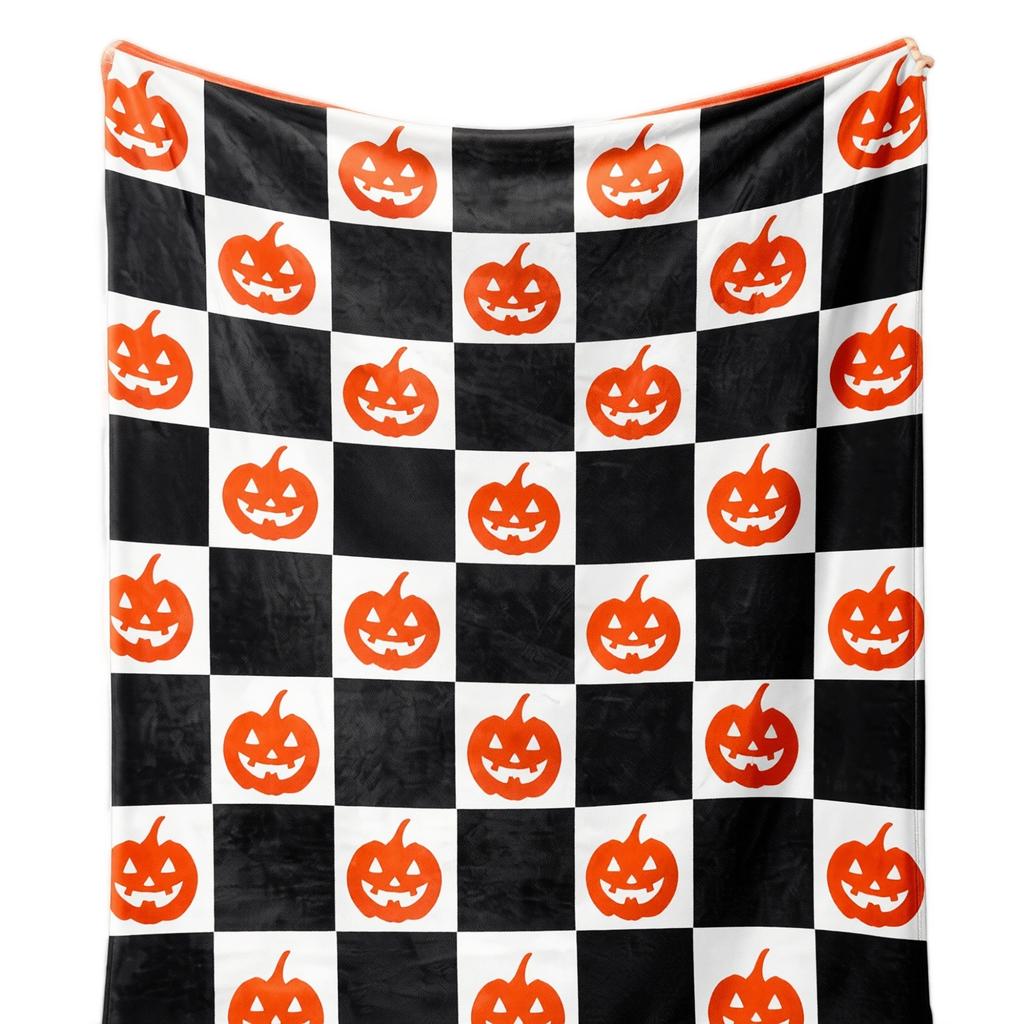 Halloween Flannel Throw Blanket for Couch, Cozy Holiday Decor for Bed and Sofa