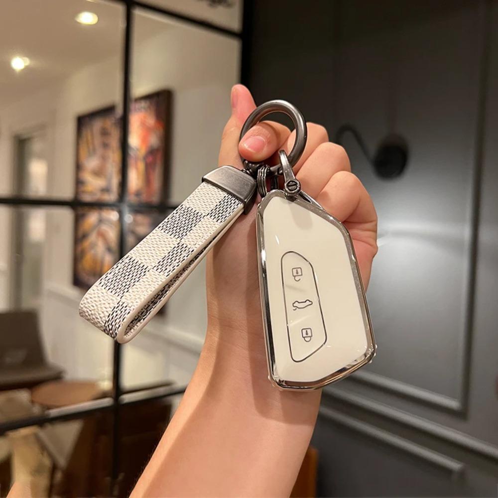 

TPU Car Key Case Full Cover Shell for VW Volkseagen Golf 8 MK8 ID.3 ID.4 Cupra Skoda Octavia SEAT Leon MK4 2020-2024 Key Chain