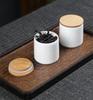 Borcan European din Ceramică Albă cu Capac din Lemn de Bambus Borcan Mini Portabil din Porțelan Cutie de Ceai Cutie Sigilată pentru Bomboane Recipient Cadou Decor pentru Casă