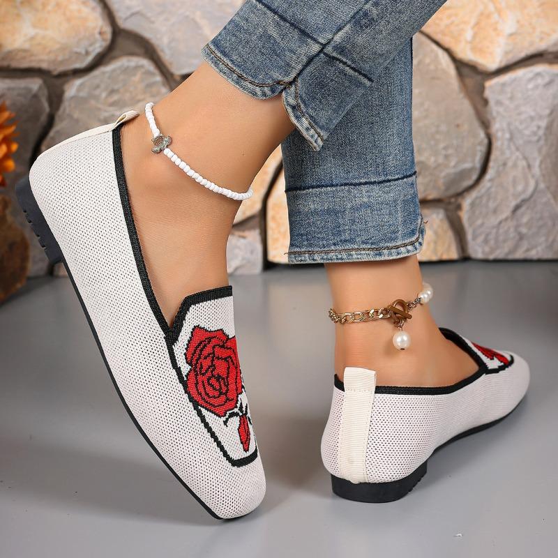 2025 New Flat Pumps Embroidered Breathable Work Shoes