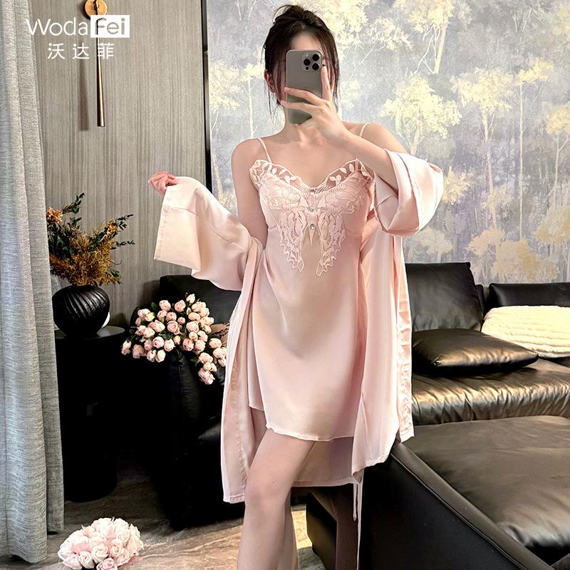 [Carefully Selected] Sexy Satin Nightdress with Chest Pad, Summer New Ice Silk Slimming Strap Loungewear Set