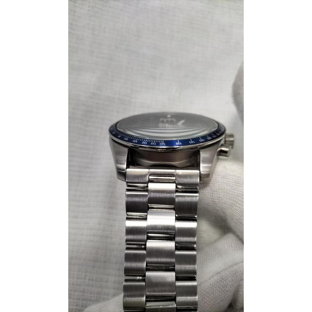 Used MICHAEL KORS KM-8682 quartz watch