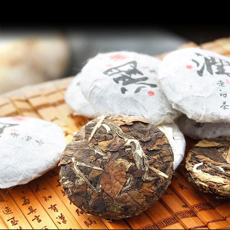 White tea Shoumei Aged Tea Cookies Weight Loss Slimming Tea Cake 50g
