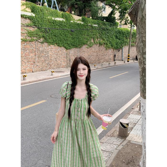 Plaid dress women s summer Thai dopamine green bubble sleeves cotton and linen long dress bright seaside vacation S