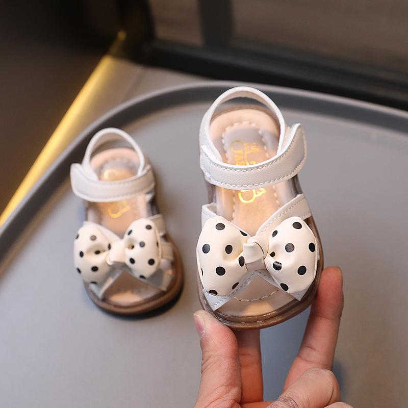 

2025 Новые детские сандалии Летние Новые Мягкая подошва Открытый носок Туфли принцессы для девочек 25 белый