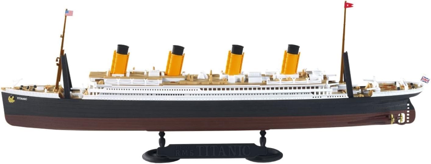 

Doyusha Easy plastic model Titanic plastic model 1/100 Amazing! R.M.S. Color-coded