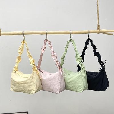 Retro Casualna Torba Półksiężyc dla Kobiet Nowa Letnia Modna i Stylowa Torba na Ramię Pod Pachę