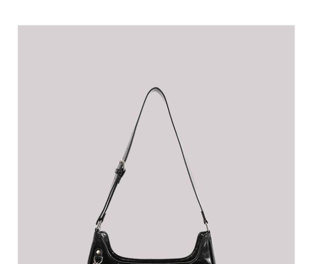 2023 Women's Chic Influencer Underarm Bag: Stylish Spicy Girl Crossbody & Shoulder Niche Motorcycle Bag