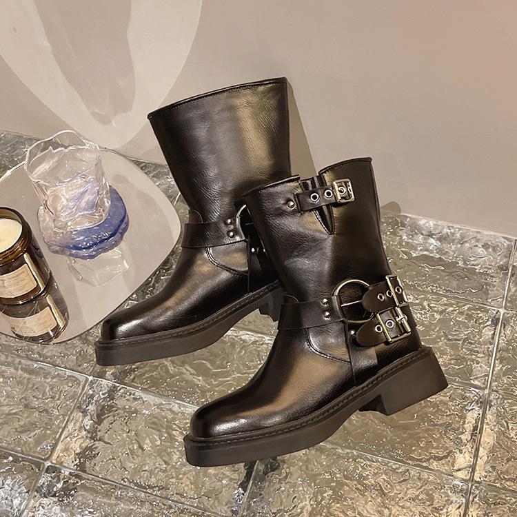 British simple black platform Martin boots women s new summer thick heel knight boots British style explosive short boots 35 чёрный 4678₽