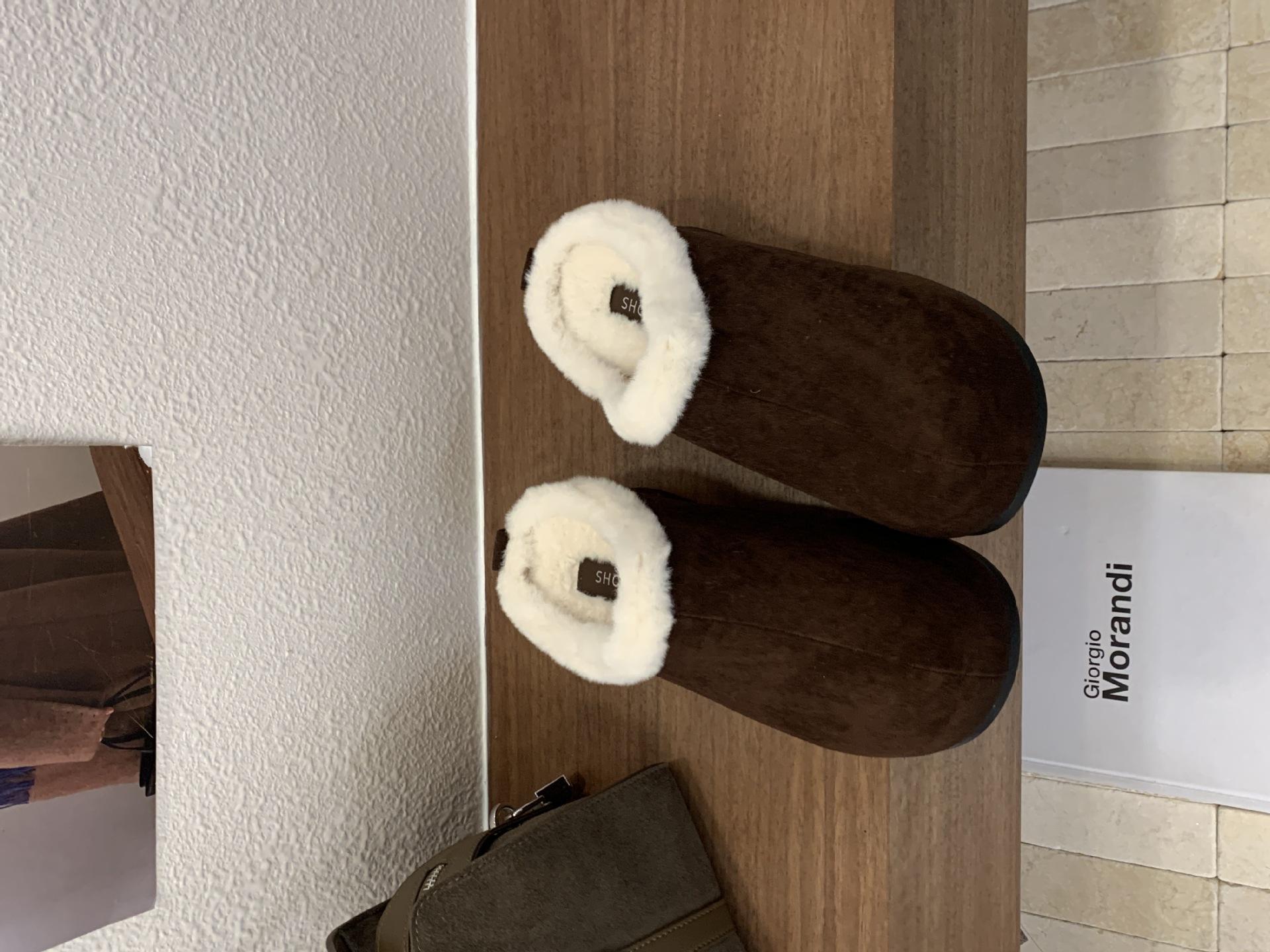 

Small man inner height increase 6CM~ Birkenstock shoes women s outer wear velvet 2025 autumn and winter cotton shoes retro Mori bag head cotton mop 39 глубокая кофе