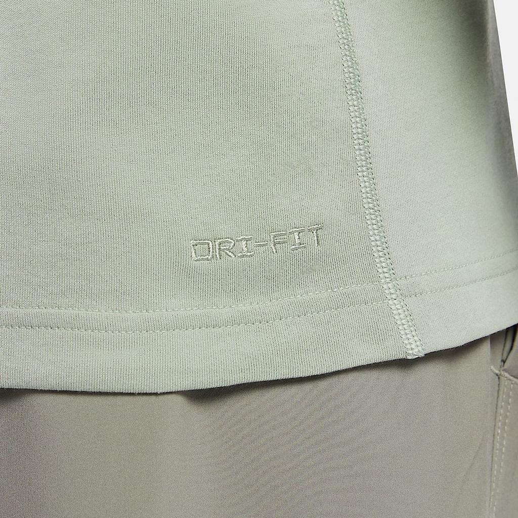 Nike Primary Dri-Fit Schnelltrocknendes Rundhals Langarm T-Shirt Herren Tops Hellgrün HQ4736370