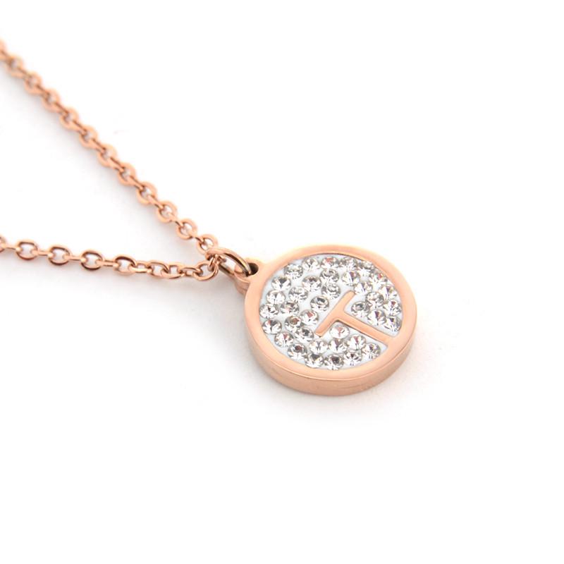 

Korean Rose Gold Titanium Clavicle Necklace with Diamond T-Pendant червоний