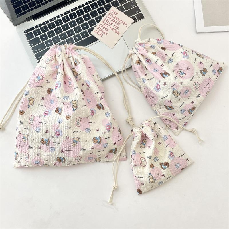 53314 [Copyright] Embossed cartoon bundle mouth bag dustproof portable finishing cloth bag drawstring cosmetic storage