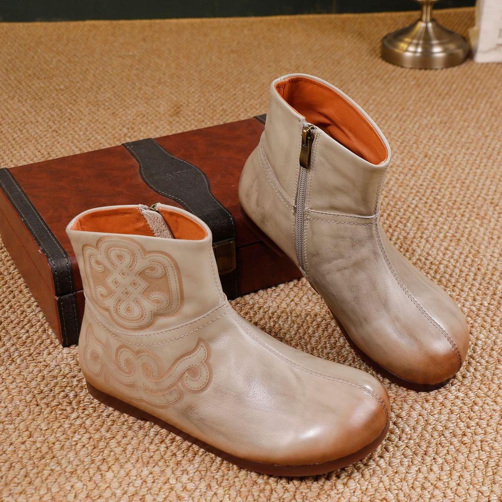 Women's Genuine Leather Ankle Boots - Retro Style, Soft Sole, Comfortable Flat Heel for Autumn/Winter 2025