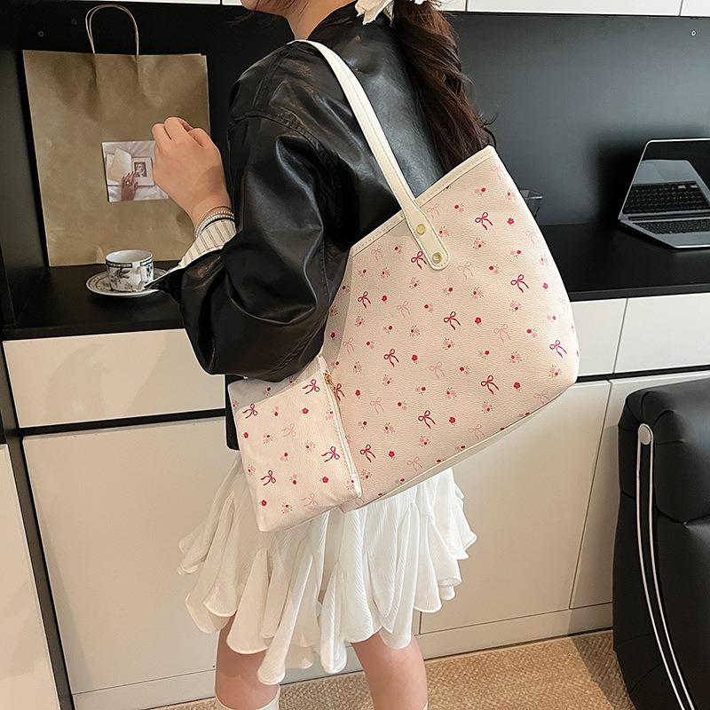Beautiful large-capacity daily commuter student class versatile tote bag shoulder armpit bag casual handbag women's bag