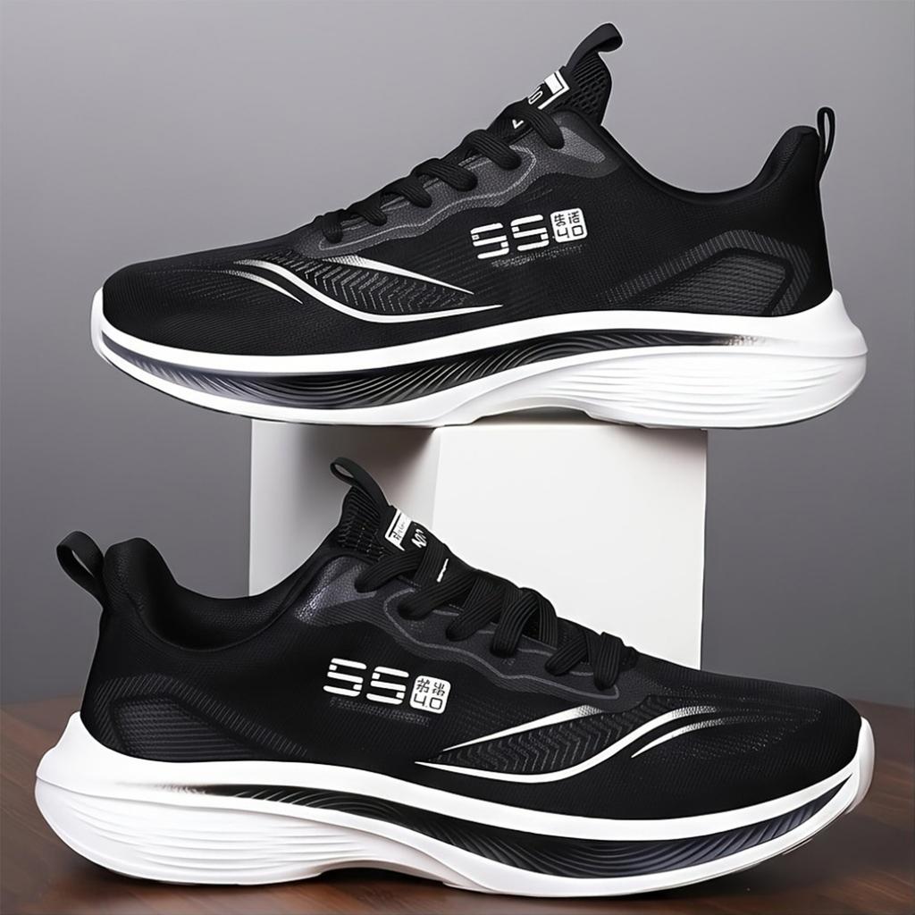 Men's Casual Running Shoes Breathable Mesh Upper Soft Traction Athletic