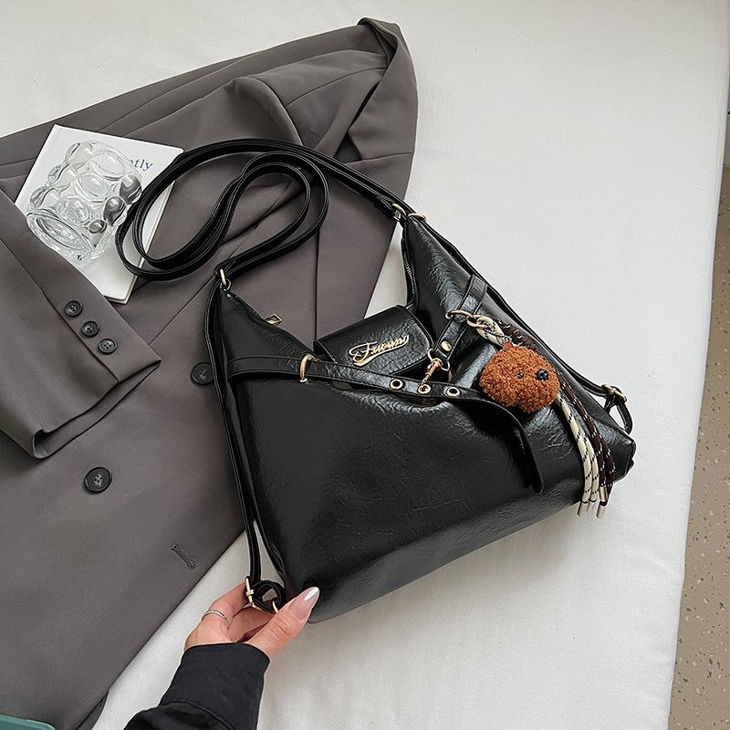 Retro Large-capacity Bag Women's Autumn New Shoulder Bag Multi-functional Messenger Bag Student Commuter Backpack