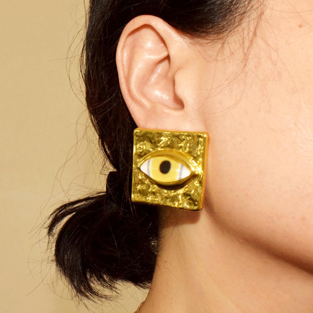 Vintage Ethnic Metal Alloy Blue Eyes Dangle Earrings for Women Jewelry Fashion Show Daily Collection Accessories