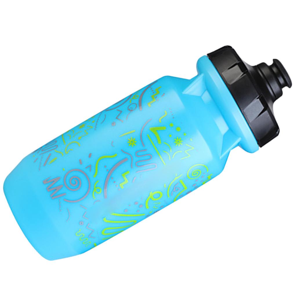 Outdoors Squeeze Bite Lid Water Bottle for Biking Hiking Sports Water Bottle BPA Free Lightweight Cycling Water Bottle