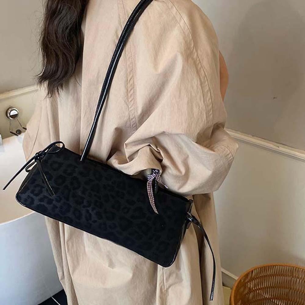 Large Capacity Leopard Print Underarm Bags Sweet PU Shoulder Bag French Stick Handbag School