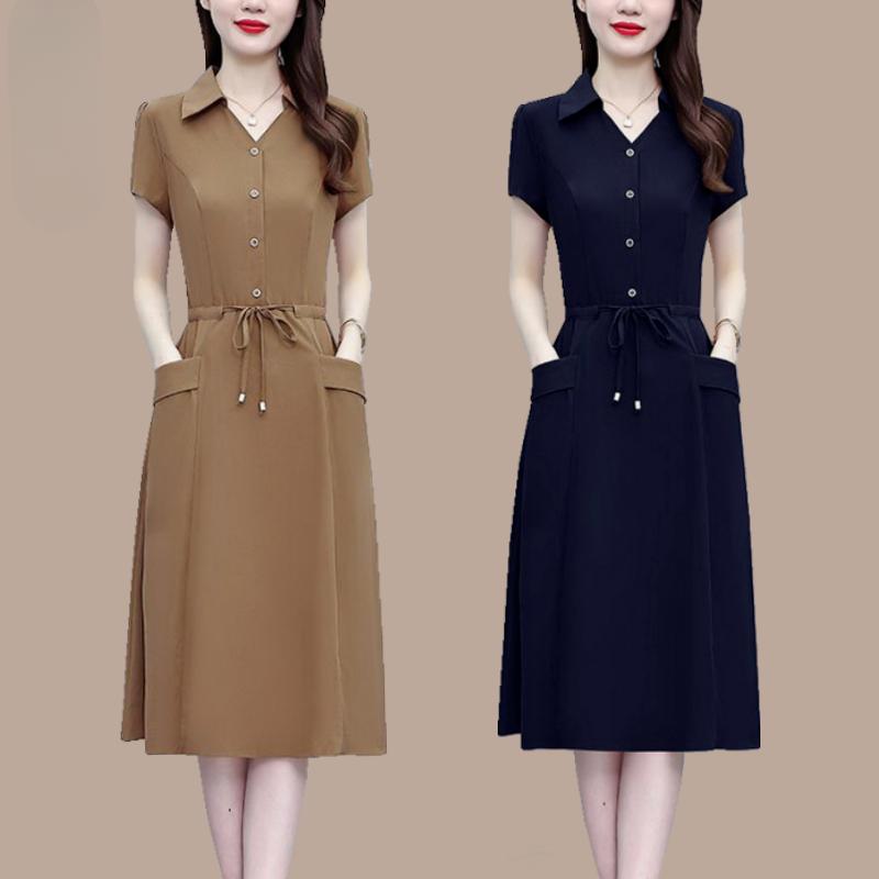 Modisches Sommerkleid für Mütter Lockere Passform Bindegürtel Elegant und Schlankmachend Mittelalte Frauen