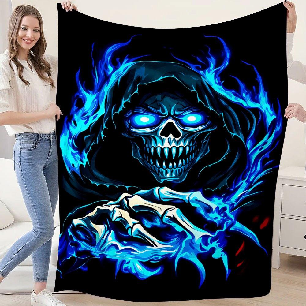 1pc Halloween Night Cartoon Skull Bat Flannel Blanket, Soft and Skin-Friendly, Holiday Gift, Sofa Decoration, Nap Blanket