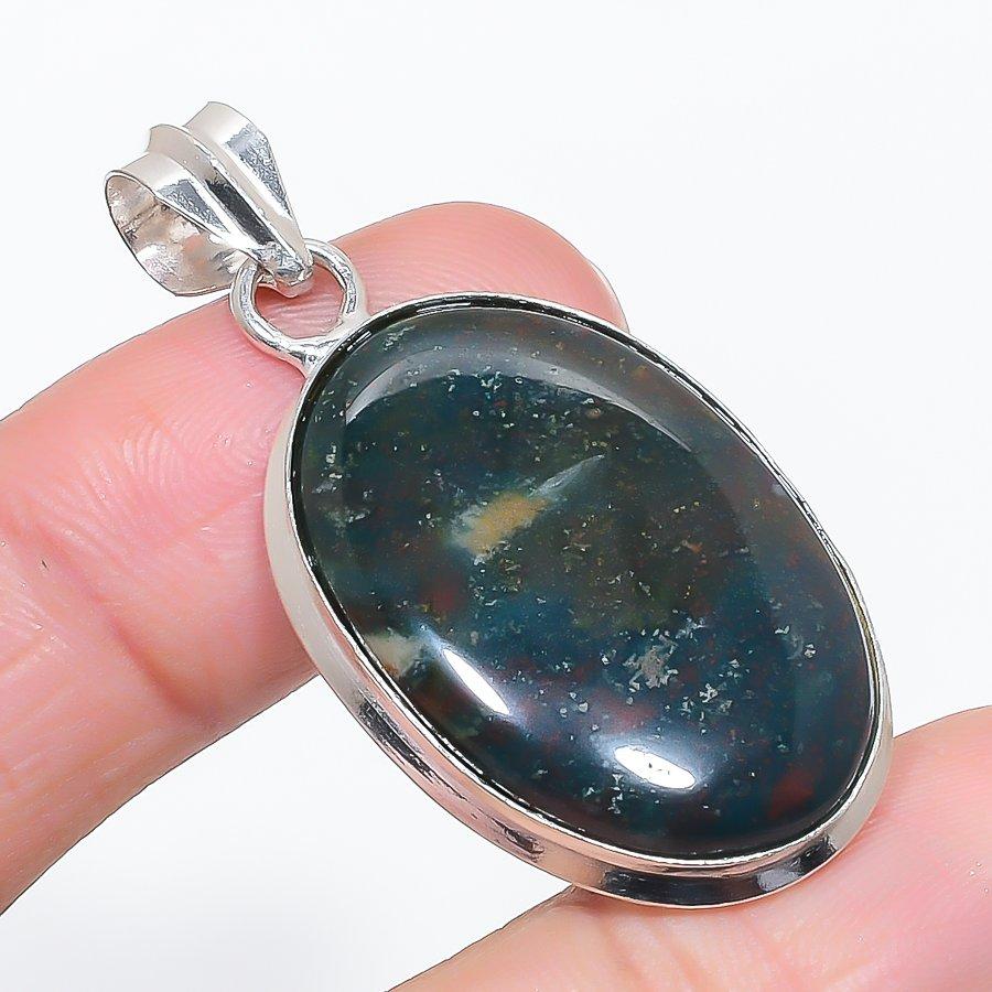 

Камень Крови Драгоценный Камень 925 Стерлинговое Серебро Ювелирное Изделие Подвеска 1,85