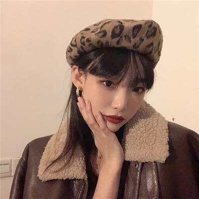 Harajuku Autumn New Trend Leopard Beret Korean Fashion Vintage British Flat Top Personality Warm Painter Hat Club Style