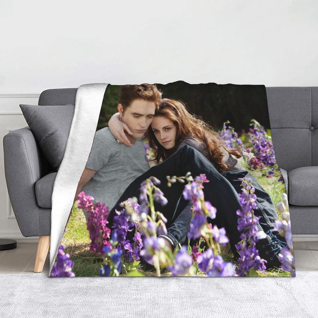 Edward Bella The Twilight Saga Movie Blanket Velvet Super Soft Throw Blanket For Bedding Couch Bedroom Quilt