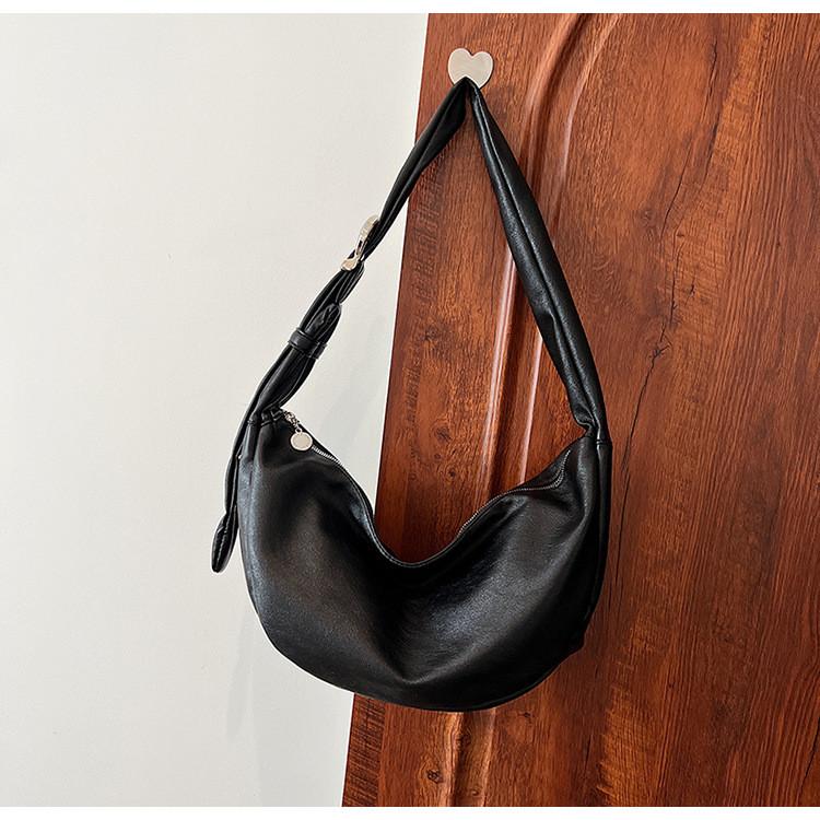 IELGY Korean Style Large-Capacity Retro Soft Leather Dumpling Bag Lazy Style Casual All-Match One-Shoulder Mess