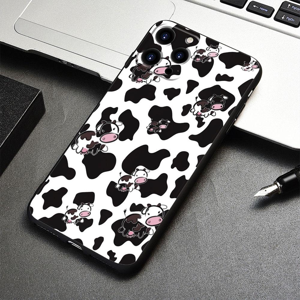 Dla Apple iPhone 7 13 Pro Max 14 XR X 8 Plus 12 XS 11 5 6S 5S 6 SE Mini SE2022 Fundas Śliczne etui w krowy Pancerne