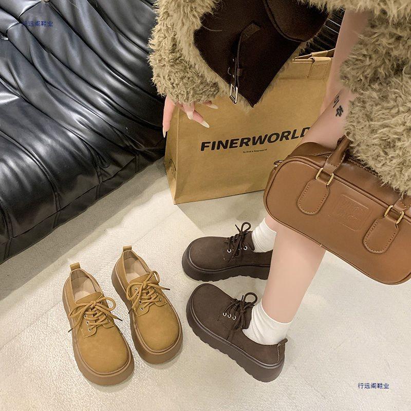 Women's thick soles increase in height with one pedal, lazy single shoes are super soft, small people, and high heels are retro and versatile.