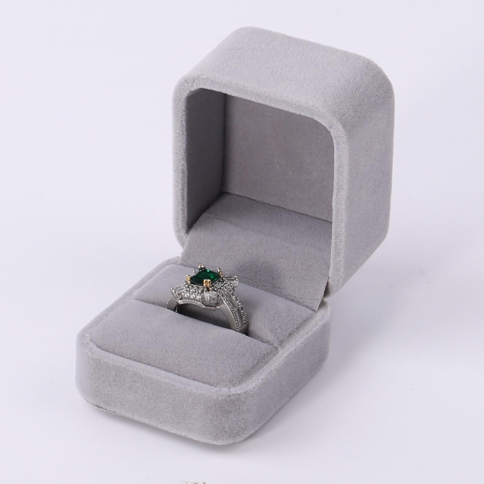 

Gray Velvet Jewelry Gift Box for Rings and Necklaces