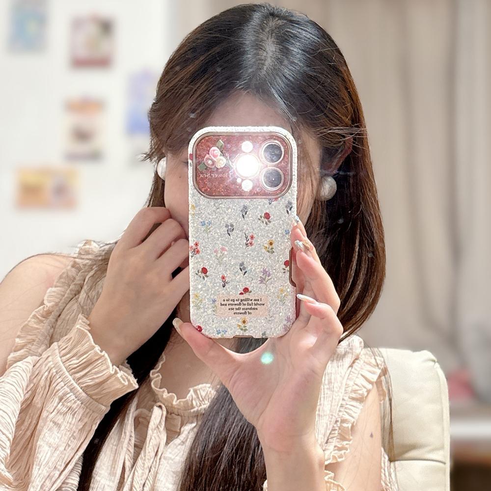 KEYSION Women Girl's Retro Floral Flower Phone Case for iPhone 14 15 16 17 Pro Max Rounded Edges Silicone Shockproof Back Cover