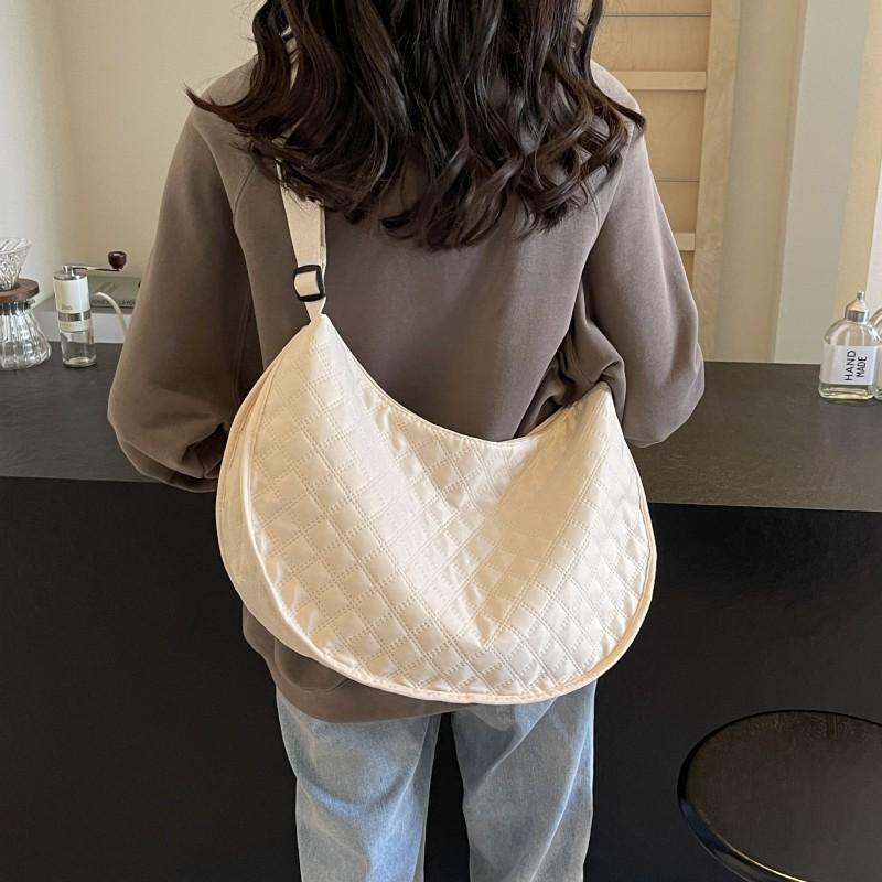 Ins Large-capacity Diamond-grid Shoulder Bag Female College Students In Class Cross-body Casual Commuting Dumpling