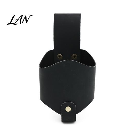 Belt Hanging Drink Pouch Waist Beer Holder, Faux Leather Soda Beverage Can Picnic Holder Portable Holster for Belt, Accessories Lovers