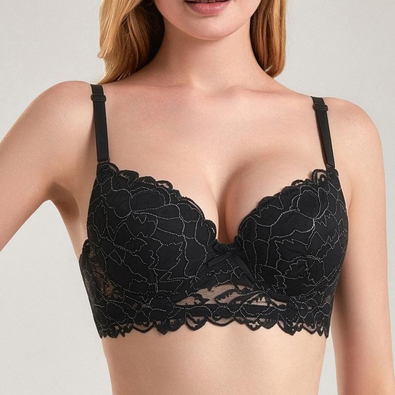Plus-size Lace Push-up Bra with Underwire To Prevent Sagging Fashionable Plus-size Lingerie 70B чёрный