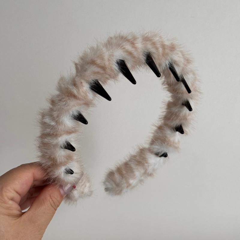 Plush Hair Clip Autumn Winter Woman Hair Accessories Large Shark Clips Fashion Girls Headwear Korean Female Headdress
