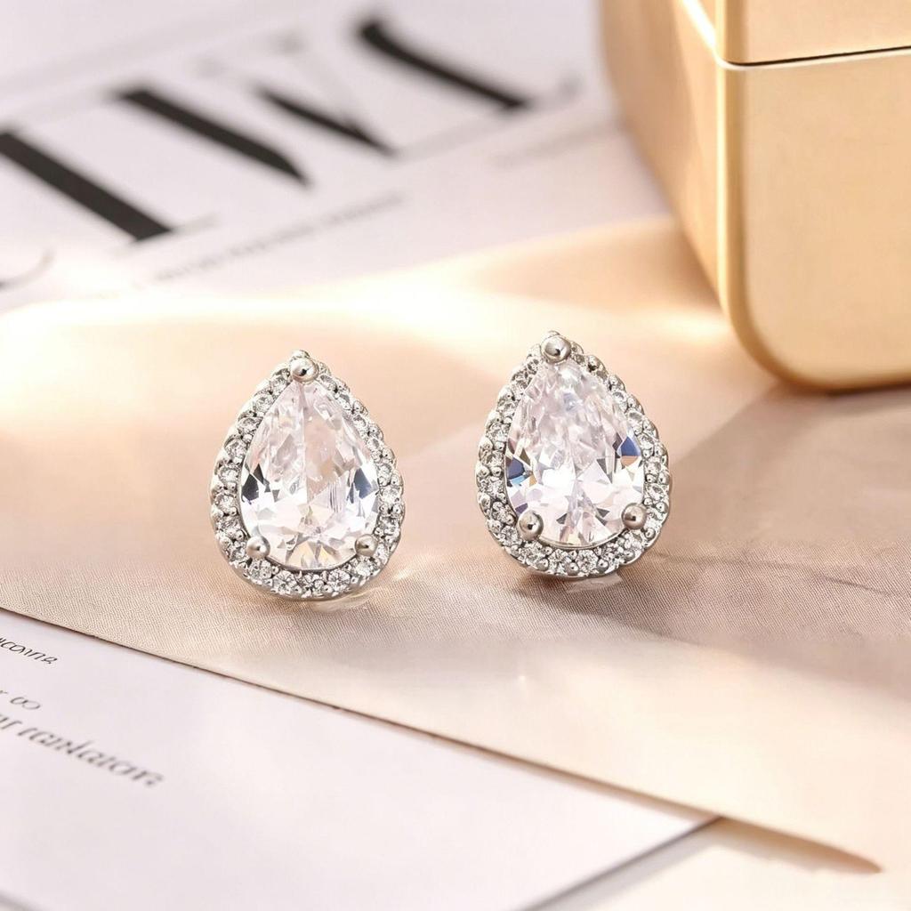 Yanbai Pear Shape Water Drop Earrings for Women - European & American Fashion, Classic Style Studs