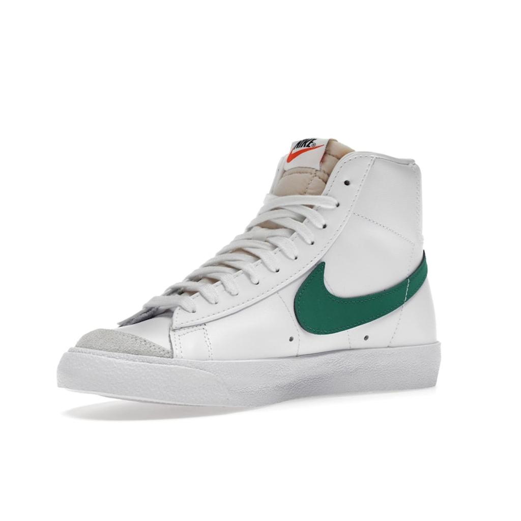Nike Blazer Mid 77 Vintage Weiß Malachit Damen Sneaker Pfirsich CZ1055-119