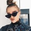 Vintage Okulary przeciwsłoneczne Kocie oko Kobiety Seksowne Retro Małe Kocie oko Okulary przeciwsłoneczne Markowy Projektant Kolorowe Okulary Dla Kobiet