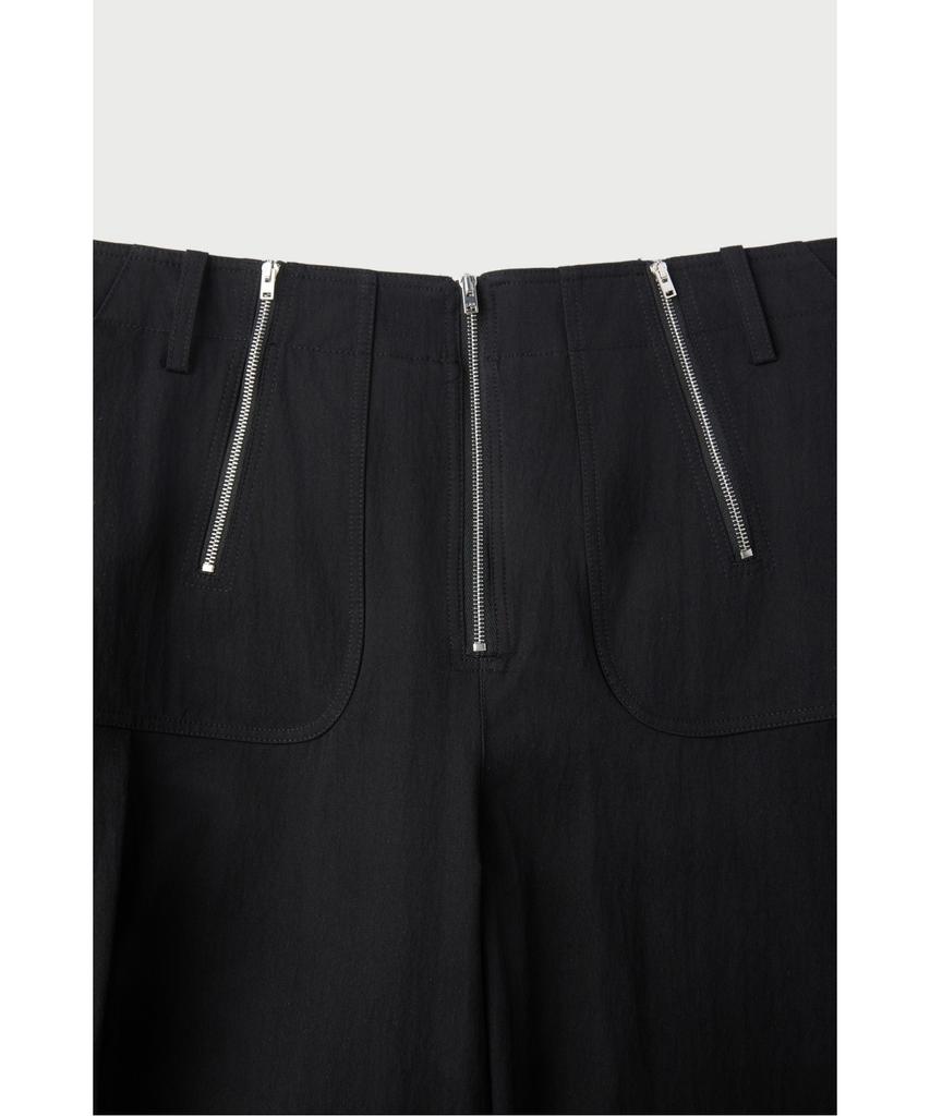 IROWOMEN Jozie Cargo Bermuda Shorts Iopom26103Bkx