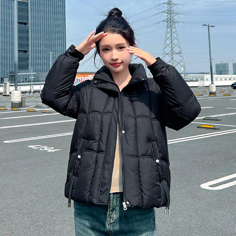 

Новая женская зимняя короткая утолщенная модная хлопковая одежда пуховик свободного кроя M чёрный