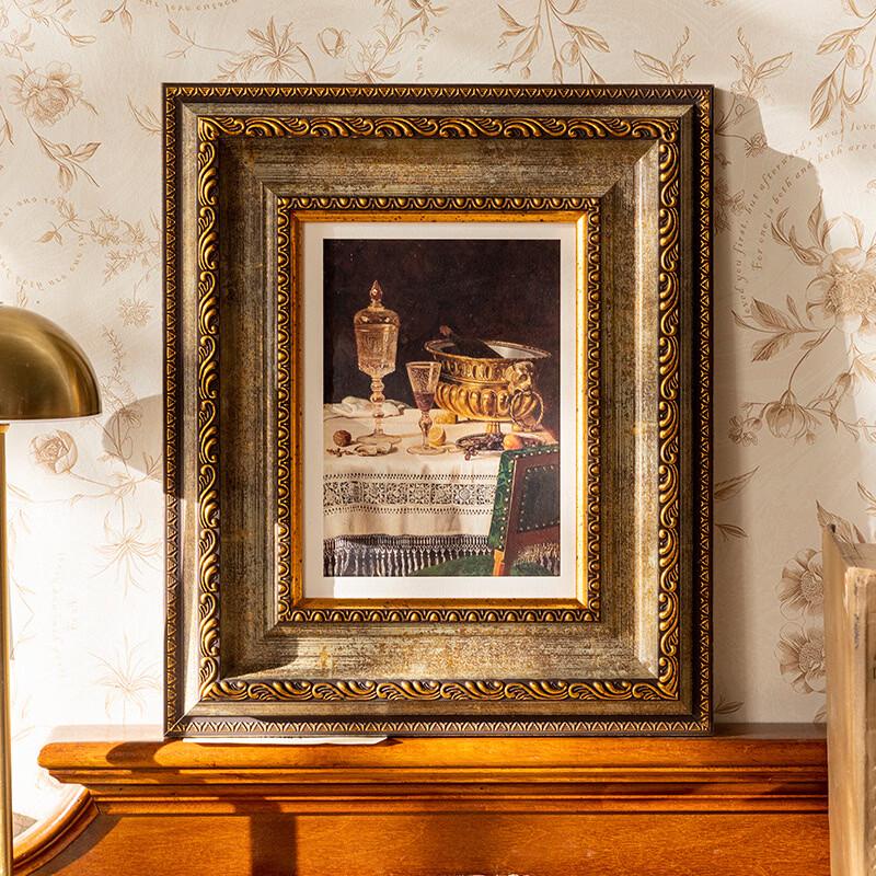 American Vintage Resin Picture Frame