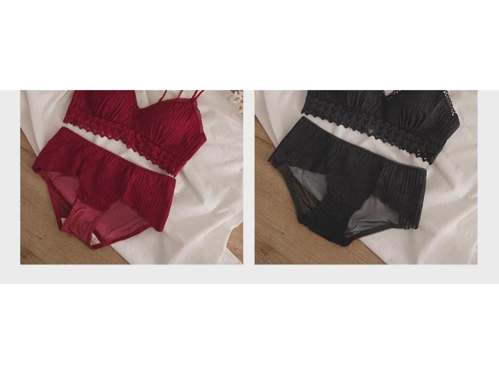 Women's Sexy Lace Red Bra Set - No Steel Ring, Side-Collecting Design