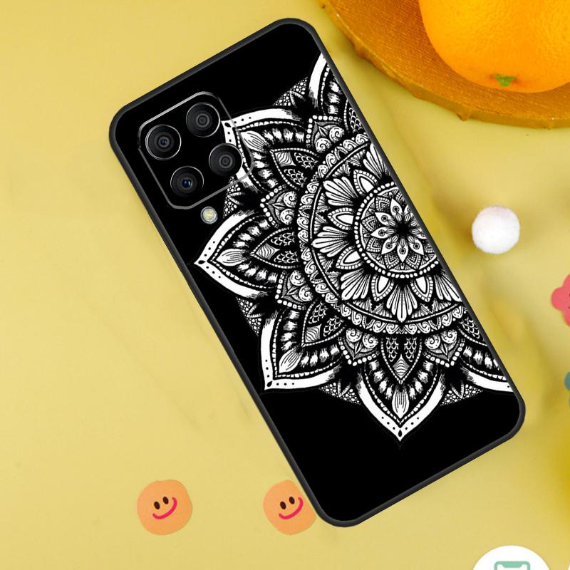 Elegant Mandala Floral Design Case For Samsung Galaxy M31 M32 M12 M52 M21 M15 M55 M56 M36 M16 M06 M13 M33 M53 M14 M34 M54