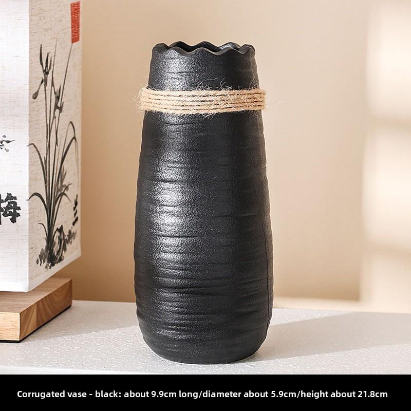 High Quality Ceramic Vase With Glossy Surface For Dining Table And Gift Purposes